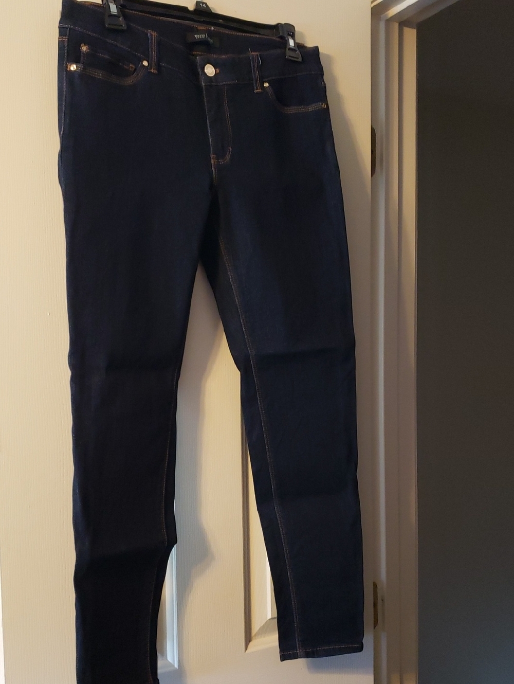 White House Black Market Blue Skimmer Jeans Size 6